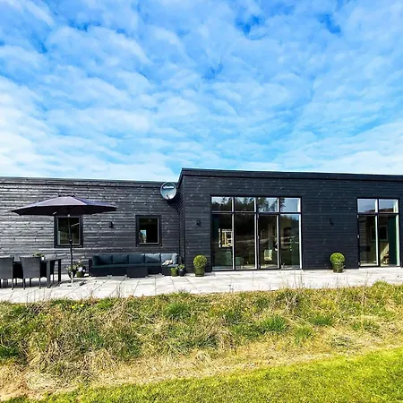 5 Star In Glesborg-by Traum בית נופש *