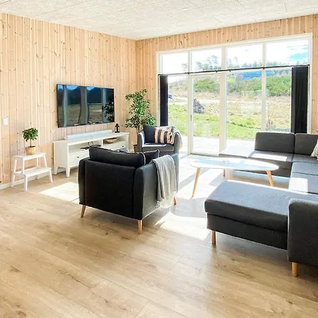 5 Star In Glesborg-by Traum בית נופש