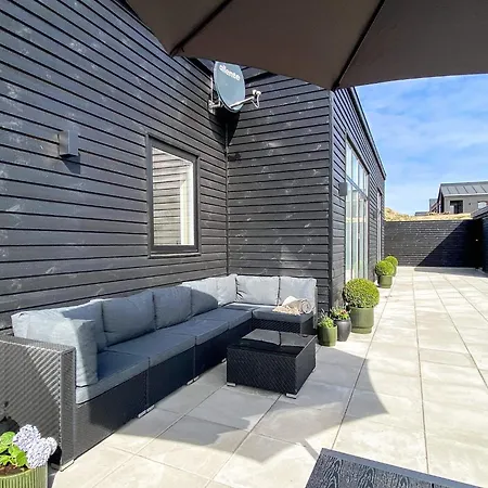 5 Star In Glesborg-by Traum בית נופש *